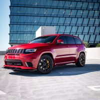 Jeep Trackhawk rental in Los Angeles in red color