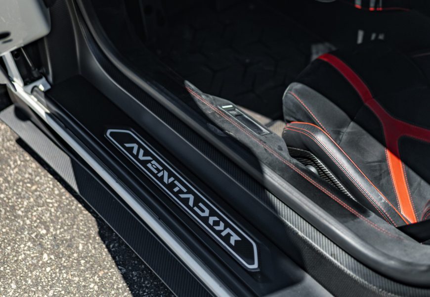 Lamborghini rental Los Angeles